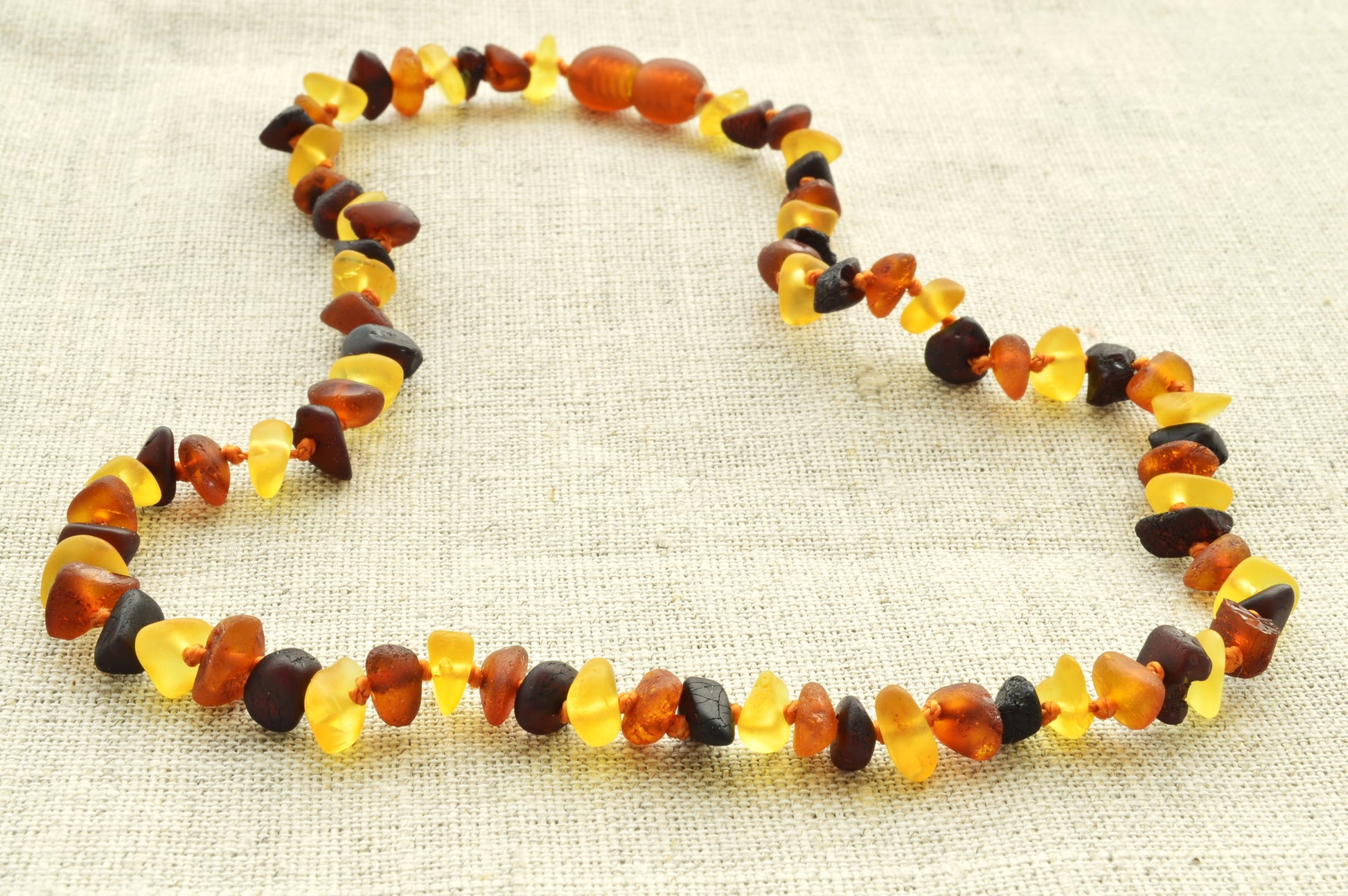 natural baltic amber knotted raw chip neckace
